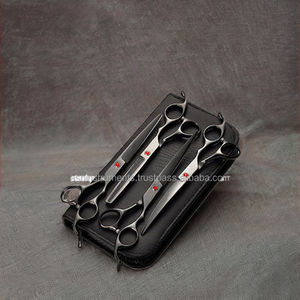 Ciseaux de toilettage pour animaux de compagnie en acier inoxydable japonais de 7 pouces, ciseaux professionnels pour couper et affiner les poils de chien, ensemble d'outils de toilettage - Product Image 3