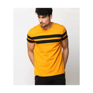 Ropa deportiva con logotipo personalizado para hombre, Conjunto de camiseta y pantalones cortos informales de cuello redondo, ropa de entrenamiento de secado rápido - Product Image 3