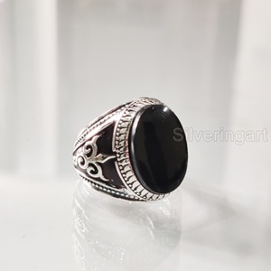 Mayorista Anillo para hombre Piedra preciosa de ónix negro natural Anillo de piedra natal de Diciembre Todos los tamaños Joyería de fiesta pesada Anillo de plata esterlina 925 - Product Image 1