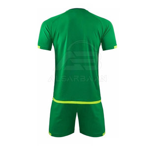 Uniforme de football personnalisé de haute qualité, respirant et à séchage rapide, pour adultes - Product Image 2