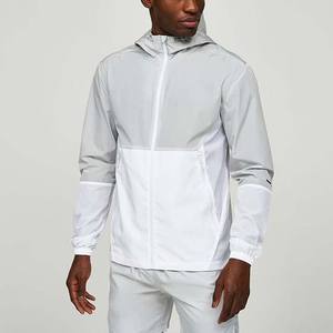 Veste de pluie imperméable durable avec capuche, respirante et légère, coupe-vent pour hommes, idéale pour le travail en extérieur, personnalisation de la marque - Product Image 2