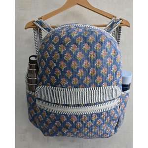 Sac à dos mini en coton matelassé bohème élégant, léger, imprimé à la main en Inde, motif floral, fermeture éclair, unisexe, pour les voyages et l'école - Product Image 2