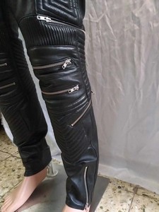 Pantalons en cuir de couleur unie pour l'extérieur, pantalons en cuir véritable à la vente chaude, nouveau design, pantalons en cuir pour hommes en vente en ligne - Product Image 3