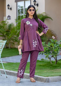 ผ้าเรยอนที่มีน้ำหนักเบาปกคอจีนลำลองสำหรับผู้หญิงใช้ได้ทุกวันมีกระเป๋าสองด้านยาวพิมพ์ลายดิจิตอลแห้งเร็ว - Product Image 2