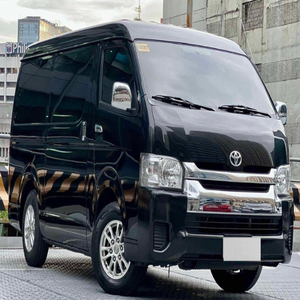 Toyota Hiace Bus 2018 2019 2020 Usado Avanzado Estado Buen estado Funcionando y bien mantenido coche usado para la venta - Product Image 5