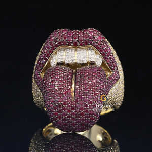 Atractivo redondo brillante corte VVs claridad Moissanite diamantes Iced Out Hip Hop 10Kt anillo de oro amarillo para Unisex - Product Image 1