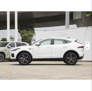 Offre exceptionnelle : <span class=keywords><strong>Jaguar</strong></span> <span class=keywords><strong>E</strong></span>-PACE SUV d'occasion 2024 - Product Image 2