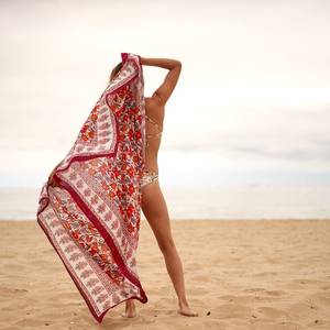 Sarong en coton imprimé à la main, style bohème, pour la plage, foulard, couvre-maillot de bain d'été, cadeau d'anniversaire pour elle ou lui - Product Image 3