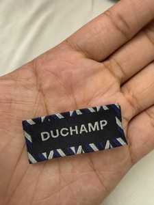 Etiquetas tejidas personalizadas para ropa Etiquetas de ropa autoadhesivas con logotipo Etiquetas de ropa de tamaño personalizado sostenibles - Product Image 5