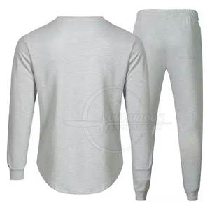 Haute qualité hommes à manches longues entraînement Gym survêtement personnalisé OEM vente en gros solide motif respirant grande taille hiver ensembles - Product Image 2