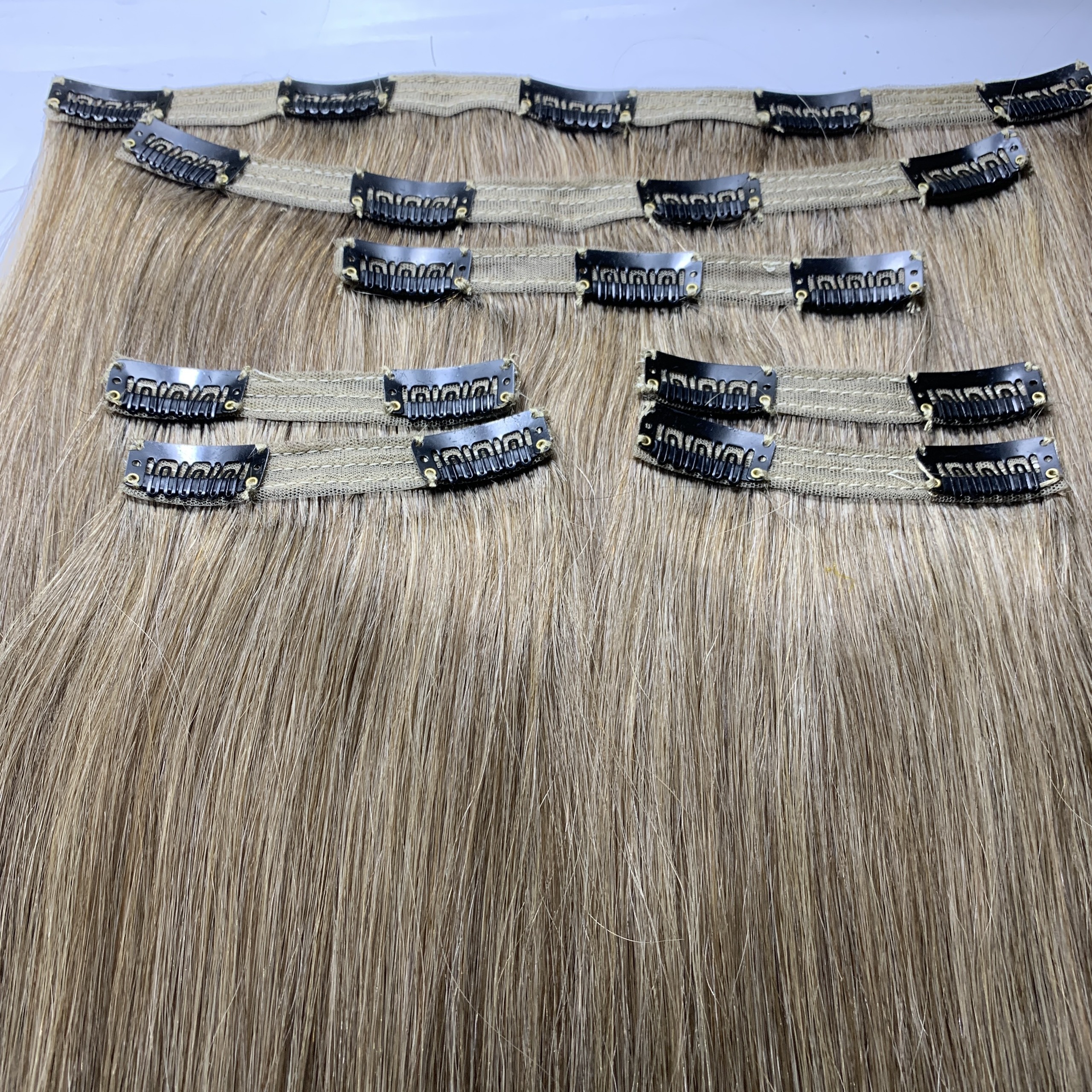 สีบลอนด์