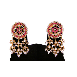 Boucles d'oreilles pendantes chandelier pour femme, en alliage de zinc plaqué or, ornées de cristaux et de strass, base métallique durable - Product Image 2