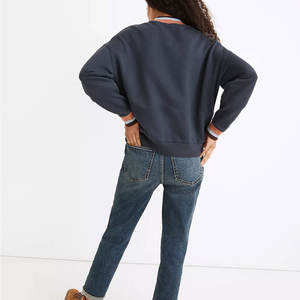 Sudaderas de Cuello Redondo 100% Algodón para Mujer, Colores Personalizados, Diseño de Hombros Caídos, Chándales Transpirables de Alta Calidad - Product Image 3