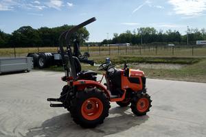 Mini tractor Kubota B1 161D usado y nuevo de alta calidad a bajo precio en venta - Product Image 4