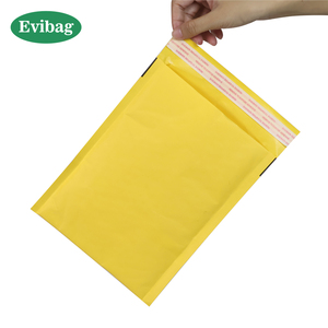 Sobres de burbujas de polietileno negros personalizados Bolsas de <span class=keywords><strong>correo</strong></span> de plástico Sobre Bolsa de envío Envoltura de <span class=keywords><strong>correo</strong></span> de burbujas personalizada - Product Image 5