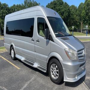 Oferta con Descuento: Mercedes-Benz Sprinter 2500 Usada de 2018 con Bajo Kilometraje - Product Image 1