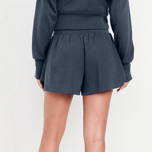 Short pour femmes personnalisé logo brodé personnalisé short respirant longueur avec poches latérales short streatwear pour femmes - Product Image 3