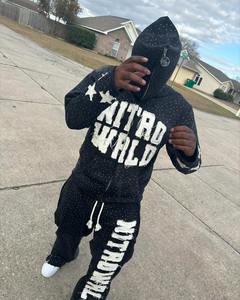 Survêtements Flare 100% coton doublé de satin, sweat à capuche entièrement orné de strass, sweat à capuche entièrement zippé, sweat à capuche avec patchs déchirés et strass pour hommes - Product Image 5