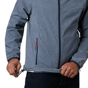 Veste à capuche softshell pour homme de qualité supérieure Vestes softshell imperméables et élégantes au design personnalisé fabriquées au Pakistan - Product Image 5