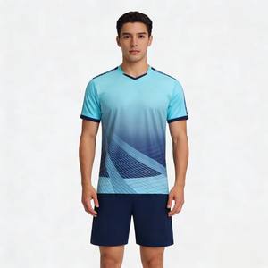 Uniforme de Fútbol Personalizable Unisex de Poliéster Transpirable de Secado Rápido con Patrón Degradado Moderno para Entrenamiento y Competición de Equipos - Product Image 6