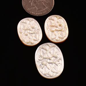 Juego de tres piezas tallado ovalado de nácar natural para collar y pendiente, joyería de piedras preciosas de fabricante en la India - Product Image 2