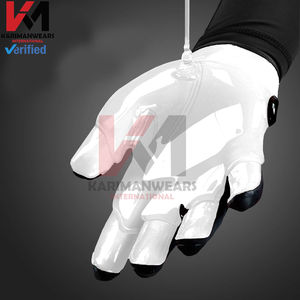 Guantes de Fútbol Americano Personalizados con Palma de Agarre de Látex para un Control de Balón y Durabilidad Inigualables - Product Image 6