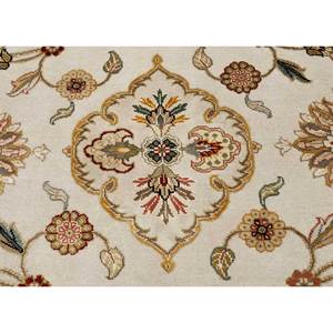 Alfombra de Lana y Seda Anudada a Mano Aurora Ivory con Patrón Floral Qnq-02(Cm-01) para Uso Doméstico, para Sala de Estar, Pasillo o Dormitorio Juvenil - Product Image 2