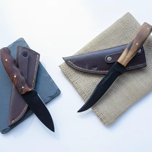 Juego de Cuchillos de Caza Forjados a Mano, Funda de Cuero, Acero Inoxidable, Mango Ergonómico de Madera, Artesanía Personalizada, Cuatro Piezas, Ambidiestro - Product Image 2