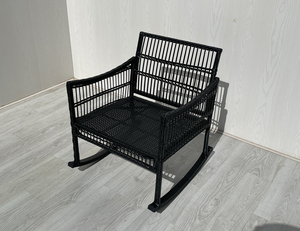 Juego de 3 Sillas Mecedoras de Ratán Modernas y Cómodas de Alta Calidad con Cojín de Poliéster para Muebles de Jardín, Patio y Terraza - Product Image 4