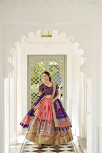 Premium Dola Silk Lehenga Choli con estampado de Kalamkari Dupatta tejido borde elegante indio étnico desgaste para boda y festivo - Product Image 5