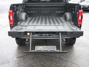 Ford F-150 Tremor SuperCrew 4WD 2023 Usada Premium, Volante a la Izquierda, Asientos de Cuero Oscuros R18, Sistema de Navegación, Arranque Remoto, Techo Solar, Android - Product Image 2