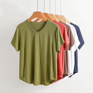 Custom Fashion Ladies Tee Tshirts Screen Print Plain Luxury Modal Cotton Curved Hem V Neck <b>Crop</b> Casual T-shirt <b>for</b> <b>men</b> - Product Image 1