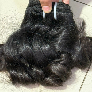 Extensions de Cheveux Tissage Weft 100% Indiens de Temple Bouclés Baby Curly à Cuticules Alignées - Product Image 1