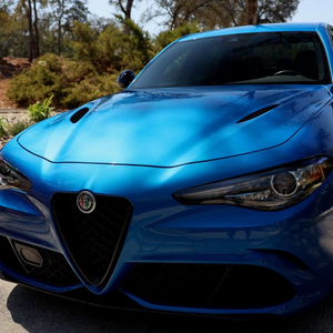 Alfa Romeo Giulia Quadrifoglio 2022 Usado en Buenas Condiciones, Motor V6 Twin-Turbo de 505 hp - Product Image 1