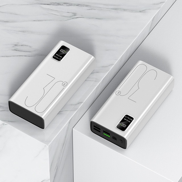 Unique Portable Station 30000mAh High Capacity Bank Fast Charging 20W PD Type-C/Micro USB Input Interface Li-Polymer Battery