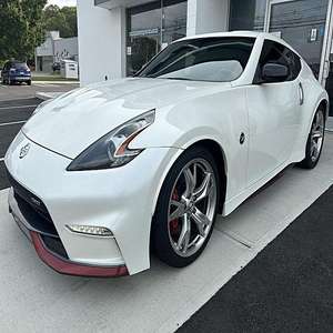 Auto Usado 2017 370Z Coupé NISMO, Tracción Trasera, Motor VQ 3.7L V-6 DOHC con Control de Válvulas Variable, Premium - Product Image 1