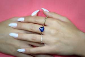 4 garra ajuste Natural Azul zafiro facetado trillón corte piedra preciosa chapado en oro rosa S925 plata esterlina propuesta anillos joyería - Product Image 2