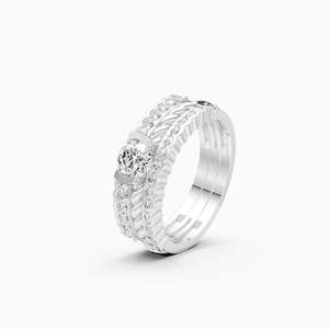Anillo apilable de tres capas con diamantes cultivados en laboratorio de 0.88 quilates, redondos, en oro amarillo, blanco y rosa de 9 quilates. - Product Image 3
