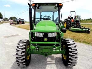 Venta al por mayor Oferta de fábrica Alta operación 2019 JD 5075E Tractor agrícola compacto para la venta - Product Image 2