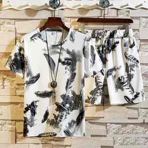 NOVEDAD DE VERANO 2025, conjunto deportivo informal de dos piezas a la moda para hombre, camiseta de manga corta con patrón sólido, pantalones cortos, estilo callejero para otoño - Product Image 2