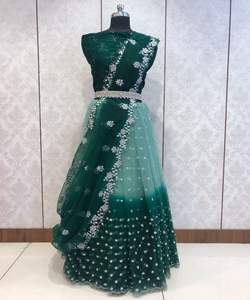 À la mode Blooming Net Broderie Séquence Travail Lehenga Choli avec Dupatta Vente en gros Fabrication Meilleur Prix Vêtements Ethniques Vêtement - Product Image 3