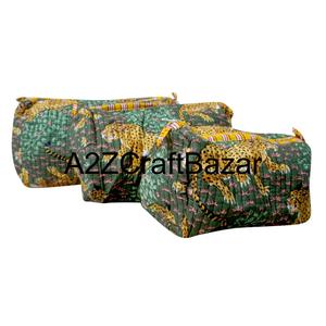 Magnifiques trousses de maquillage en toile de coton biologique A2ZCraftBazar, écologiques, tendance, avec fermeture éclair, pompon, poignée souple et durable - Product Image 3