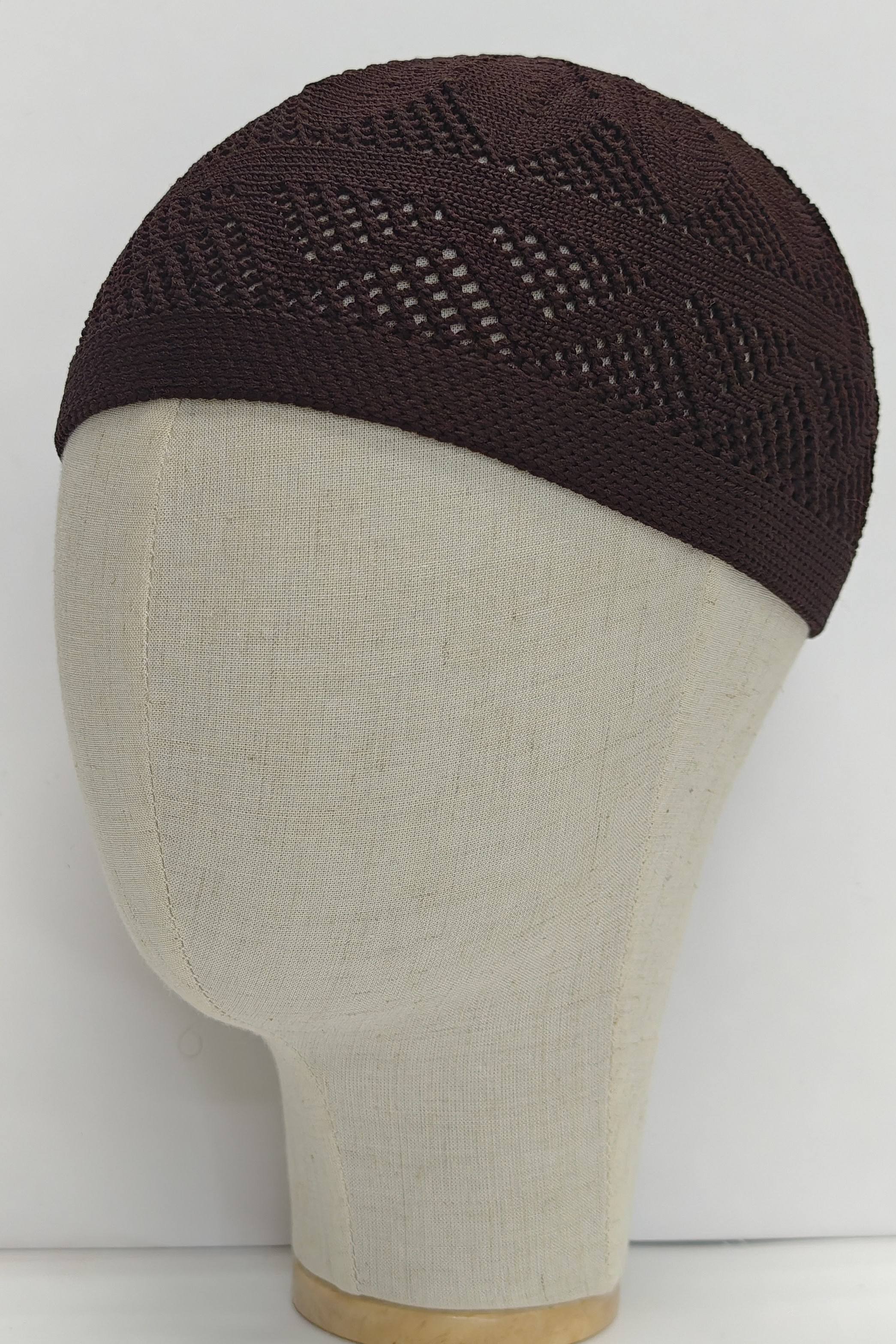 สีน้ำตาล