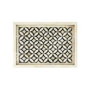 Elegante bandeja para servir de resina hecha a mano con base de madera bandeja de exhibición de plantas moderna para uso en decoración del hogar de la India - Product Image 3