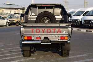 Usado para el Mercado Global 2023, Pick-up DLX 6.1-8L Automático Inteligente, Sin Accidentes, en Buenas Condiciones, Color Oscuro - Product Image 5