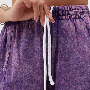 Pantalones cortos de lavado ácido para mujer de calidad superior hechos para días de verano con estilo y actividades al aire libre - Product Image 4