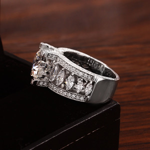 Anillo de Compromiso y Boda de Plata de Ley 925 con Moissanita de Corte Brillante Certificada por GRA de 15g, con Engaste de Garras, para Mujer - Product Image 2