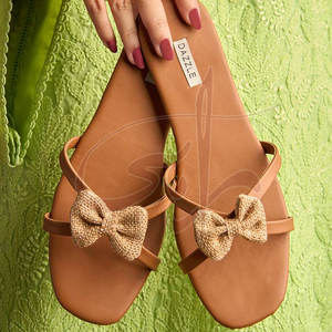 Soft Cushion Fashion Trend Genuine Leather Anti-Slip Indoor Outdoor Thick Sole Light Weight Durable Women Slide for - Product Image 4