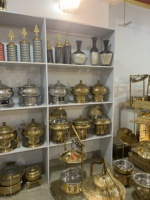 Accessoires de restauration en or comprenant des plats de luxe avec des assiettes de serveur de couvercle Snacks Serveurs Standees Présentoir de fruits