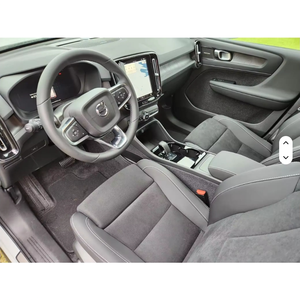 Véritable opportunité ici : VÉHICULE D'OCCASION Volvo <span class=keywords><strong>XC40</strong></span> SUV 2024 - Product Image 4